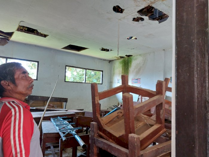 Tolong! Bangunan Sekolah di Jember Rawan Ambruk, Siswa Belajar Dibayangi Maut