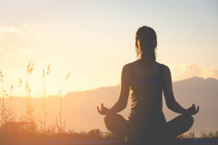 photo/freepik/nakedcm meditasi