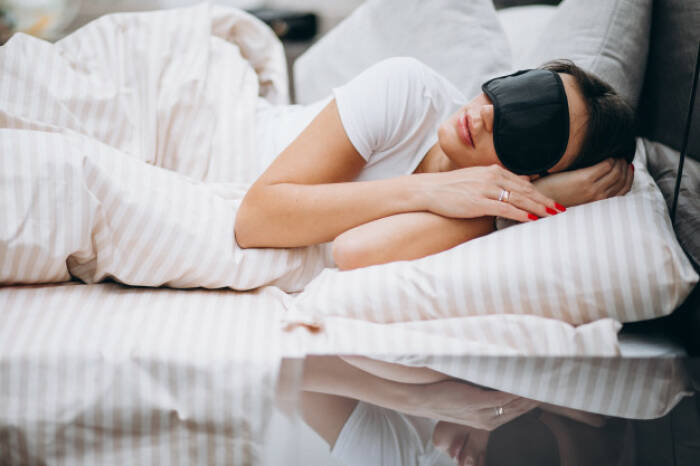 photo/freepik/senivpetro tidur yang cukup