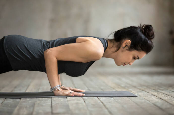 photo/freepik/yanalya push up cara memperbesar payudara