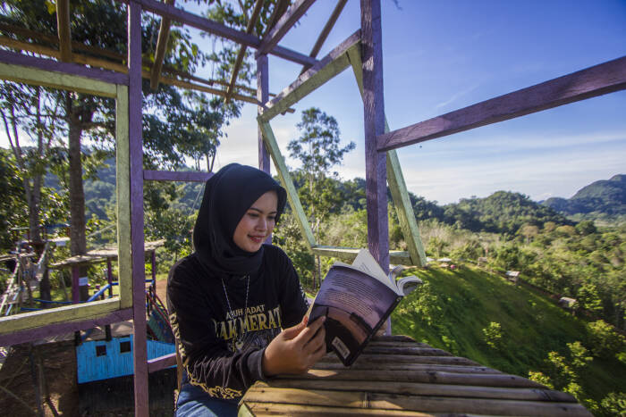 ANTARA FOTO/Bayu Pratama S puncak wisata kampung bambu