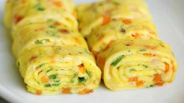Telur gulung (photo/pinterest/resepkoki) menu sahur yang sehat