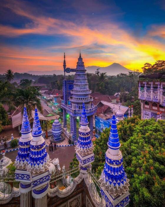 Masjid Tiban (photo/ist) masjid terindah