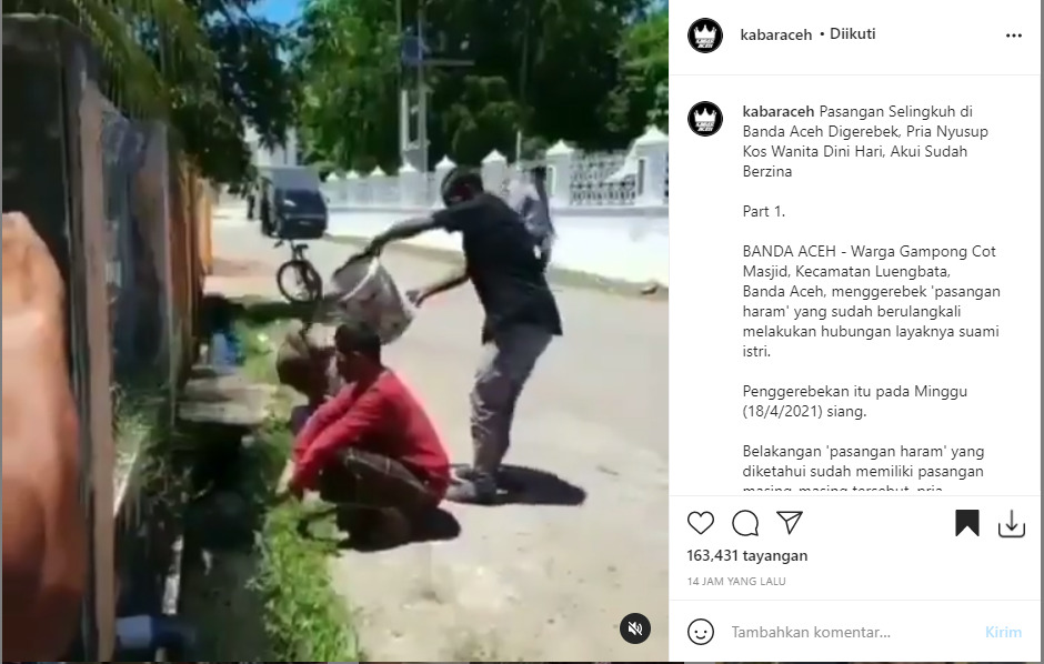 Cuplikan video pasangan selingkuh terciduk warga di kosan. (photo/Instagram/kabaraceh) Cuplikan video pasangan selingkuh terciduk warga di kosan. (photo/Instagram/kabaraceh)