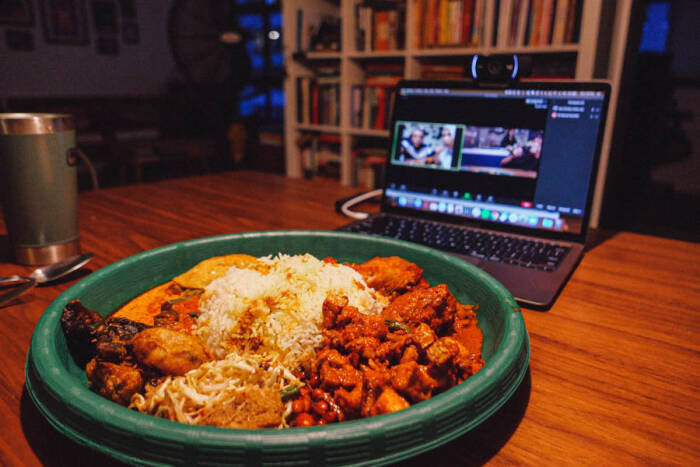 Ilustrasi buka puasa virtual (photo/asiaone) konsep acara bukber