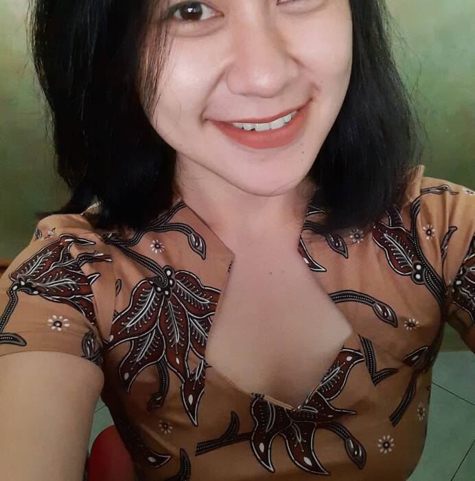 Eva Sofiana Wijayanti, perawat yang dibakar hidup-hidup di Malang. (Facebook) ist