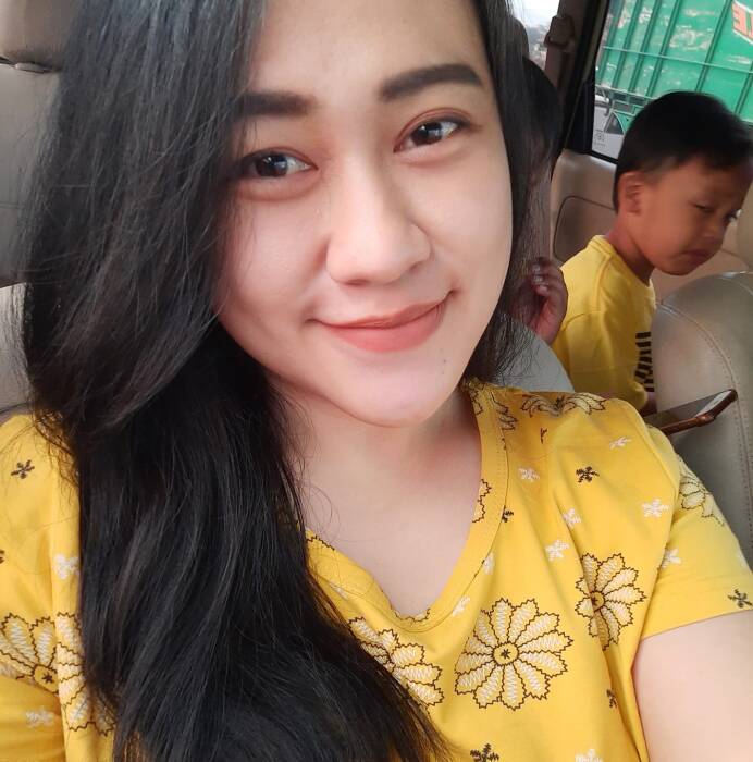 Eva Sofiana Wijayanti, perawat yang dibakar hidup-hidup di Malang. (Facebook) ist