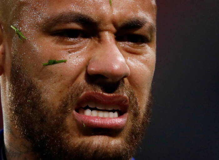 Neymar dari Paris St Germain bereaksi (REUTERS/Stephane Mahe) Neymar dari Paris St Germain bereaksi