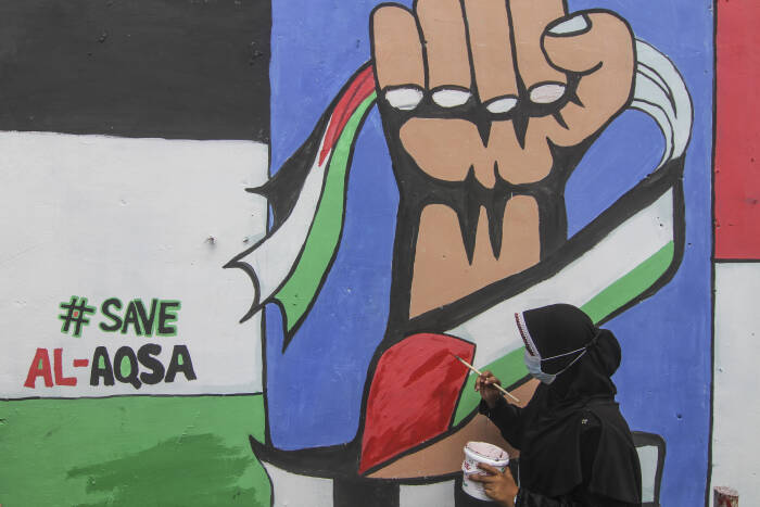 ANTARA FOTO/Asprilla Dwi Adha mural bertema solidaritas Palestina