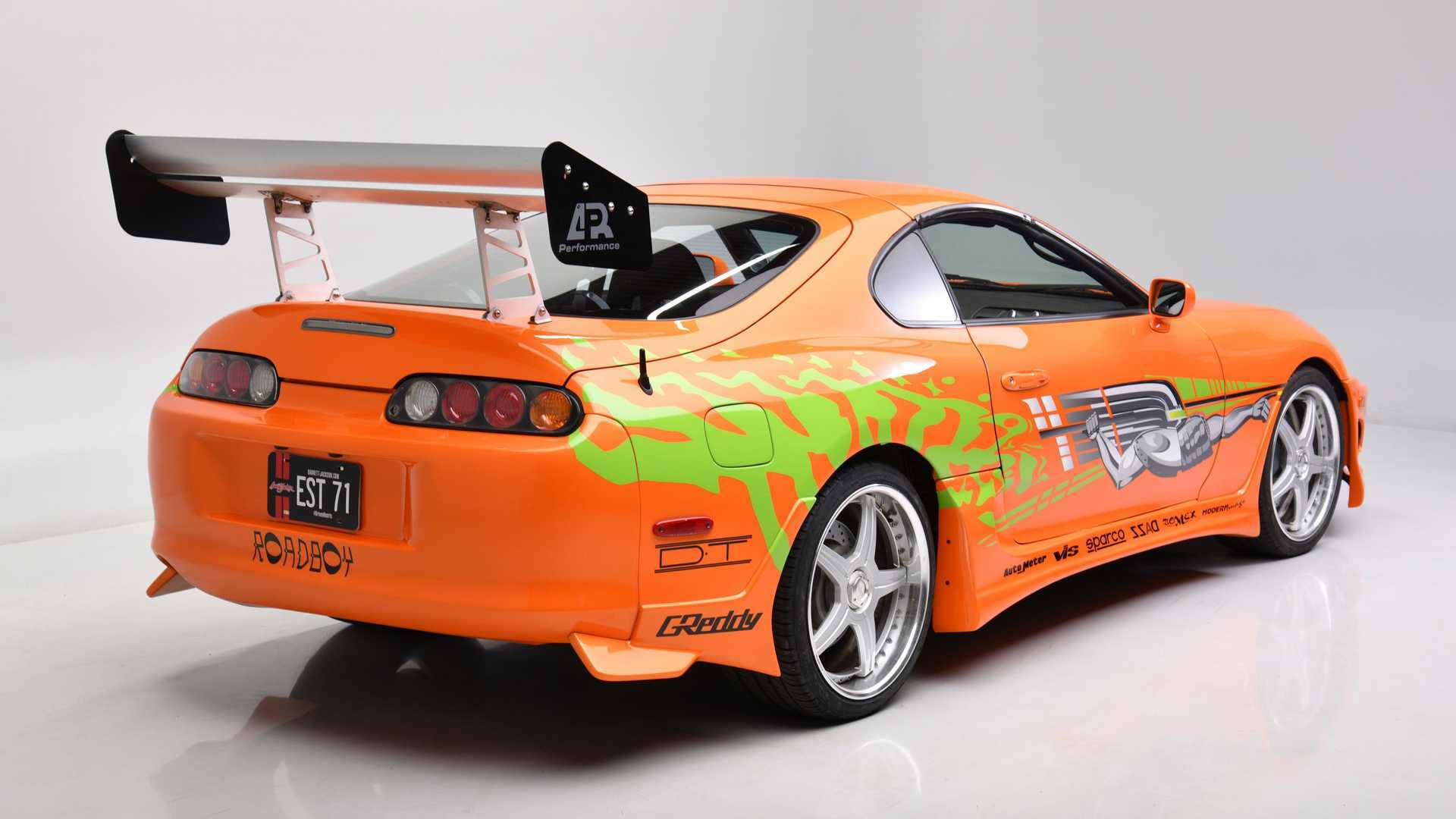 Tampilan mobil Toyota Supra milik Paul Walker dari film Fast & Furious (photo/Barrett-Jackson) Tampilan mobil Toyota Supra milik Paul Walker dari film Fast & Furious