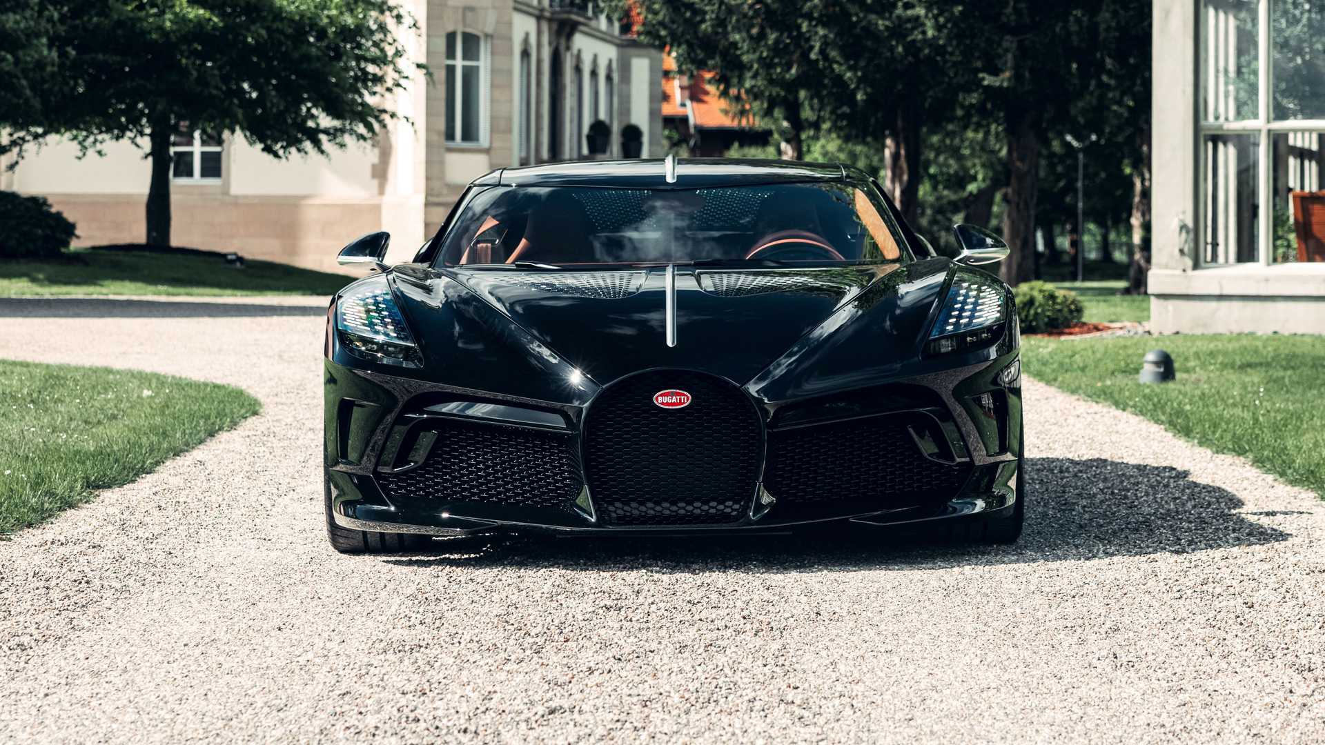 Tampilan mobil Bugatti La Voiture Noire versi final (photo/Bugatti) Tampilan mobil Bugatti La Voiture Noire versi final