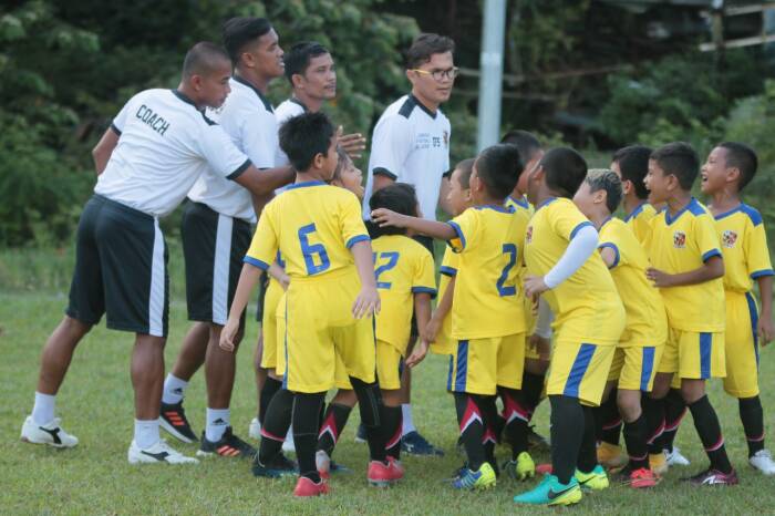 Pembinaan bibit sepakbola mulai dari usia dini di Utamasia. (Indozone.id) Pembinaan bibit sepakbola mulai dari usia dini di Utamasia. (Indozone.id)