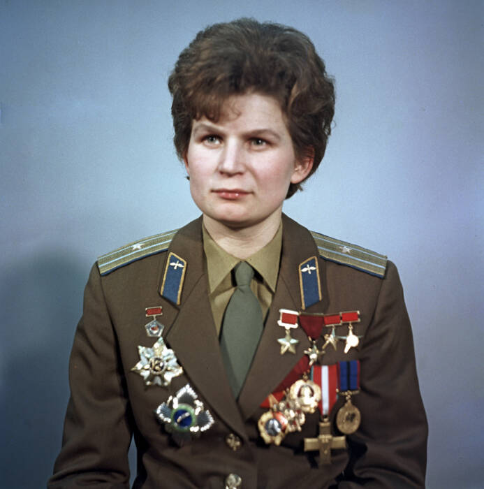 Astronot wanita pertama Rusia Valentina Vladimirovna Tereshkova ke Orbit (RIA Novosti archive/Wikipedia)