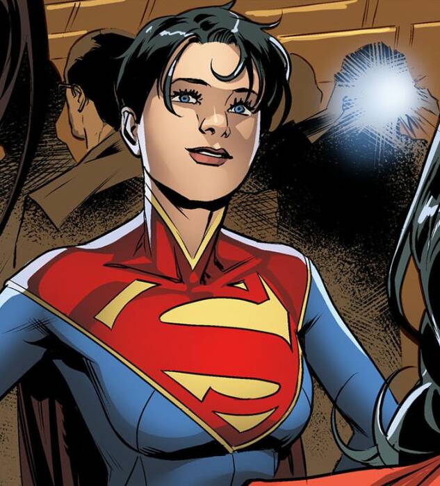 Supergirl (Twitter/TomTaylorMade) Supergirl (Twitter/TomTaylorMade)