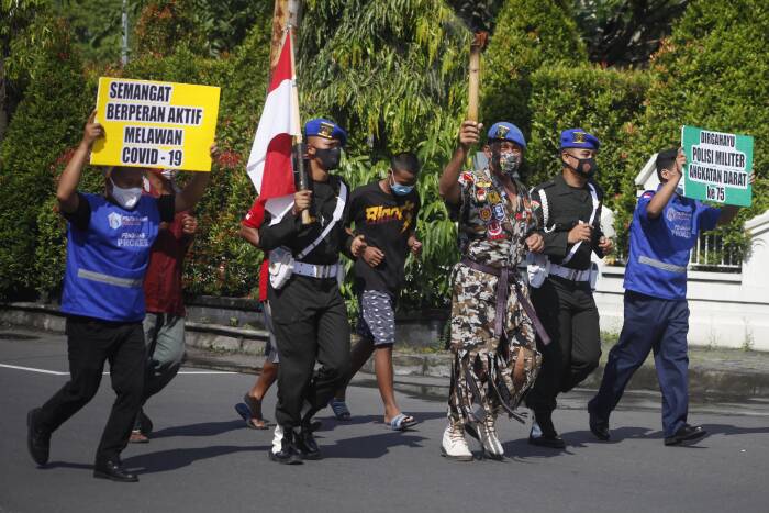 ANTARA FOTO/Maulana Surya HUT POLISI MILITER