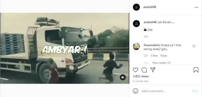 Instagram/andreli48 Detik-detik bocah tertabrak truk di jalan raya