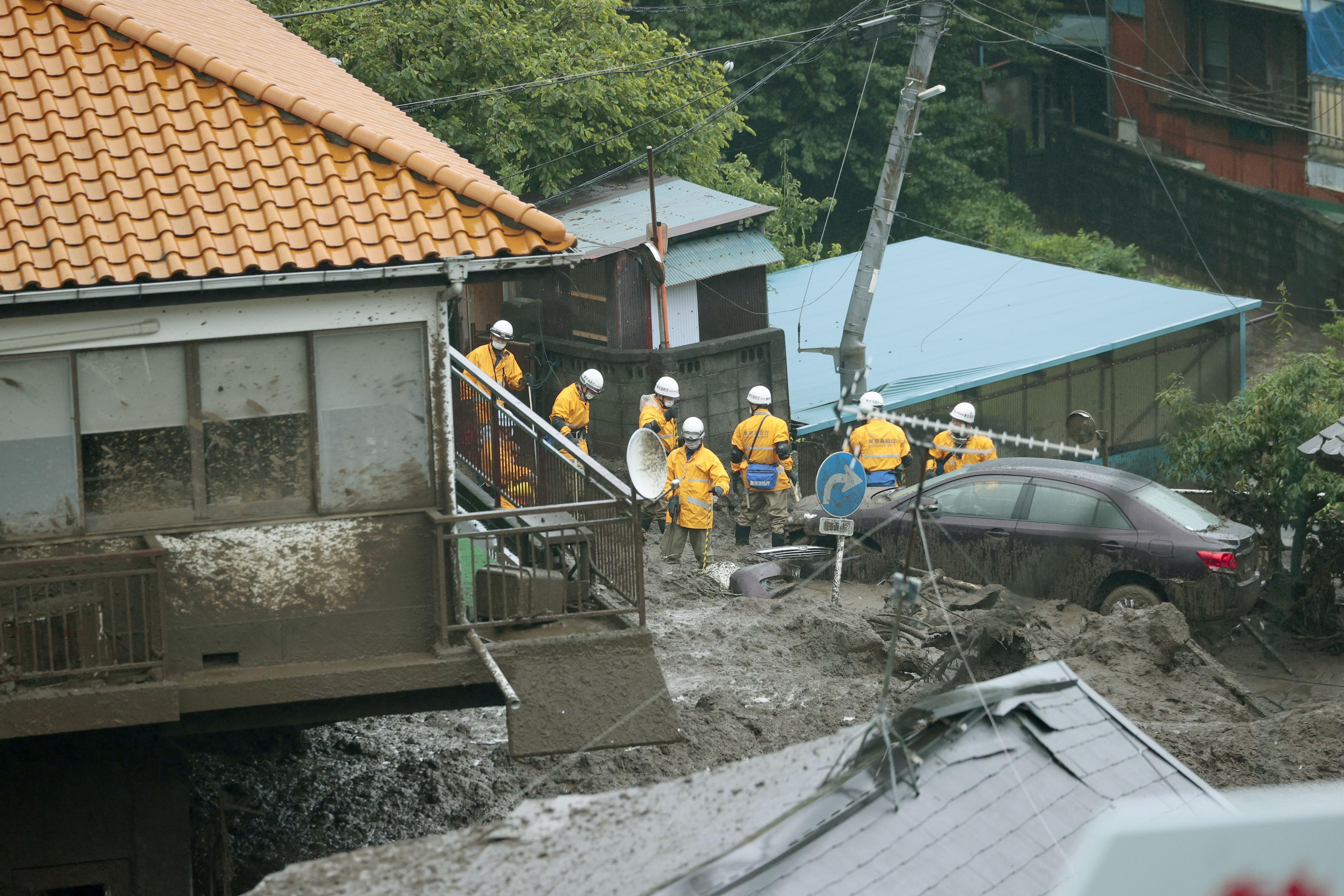 Longsor di Jepang. (photo/REUTERS/KYODO) Longsor di Jepang