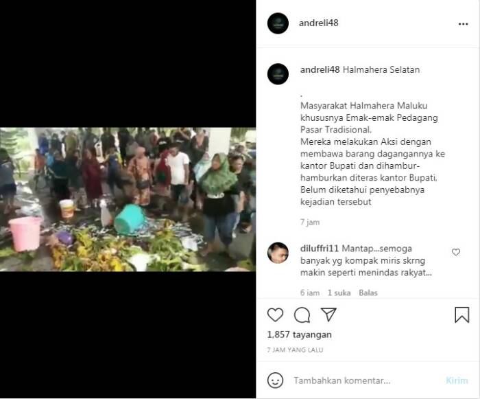 Instagram/andreli48 Emak-emak pedagang pasar tradisional unjuk rasa di depan Kantor Bupati Halmahera Selatan