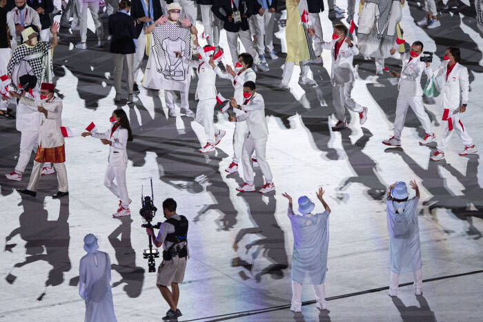 ANTARA FOTO/Sigid Kurniawan PEMBUKAAN OLIMPIADE TOKYO