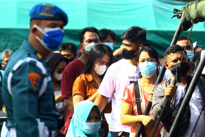 ANTARA FOTO/Jessica Helena Wuysang CAPAIAN VAKSINASI DI KALBAR