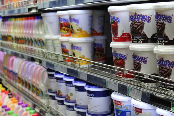 Yoghurt makanan isoman (photo/pixabay/AlbanyColley) makanan isoman