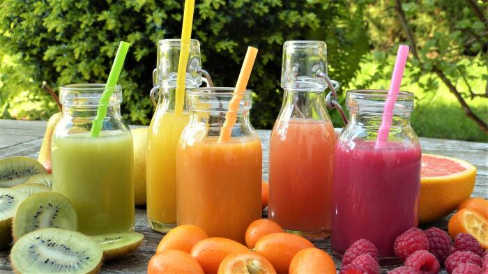 Jus buah makanan pasien isoman (photo/pixabay/silviarita) makanan pasien isoman