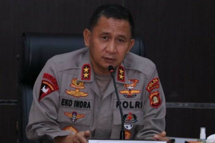 Kapodal Sumsel Irjen Eko Indra telah meminta maaf terkait hibah Rp 2 triliun. (Foto/Instagram/polisi_sumsel) Kapodal Sumsel Irjen Eko Indra telah meminta maaf terkait hibah Rp 2 triliun. (Foto/Instagram/polisi_sumsel)