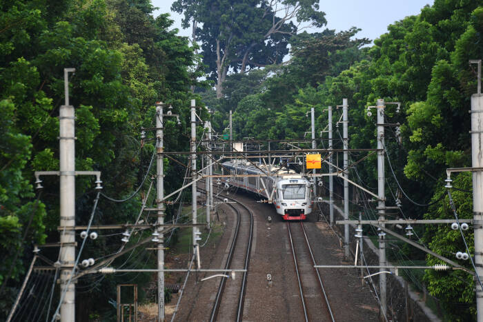 ANTARA FOTO/Hafidz Mubarak A KERETA BANDARA KEMBALI BEROPERASI