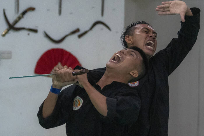 ANTARA FOTO/Nova Wahyudi LATIHAN ATLET PENCAK SILAT SUMATERA SELATAN