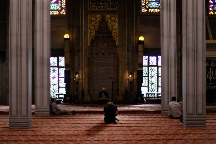 batas waktu sholat tahajud