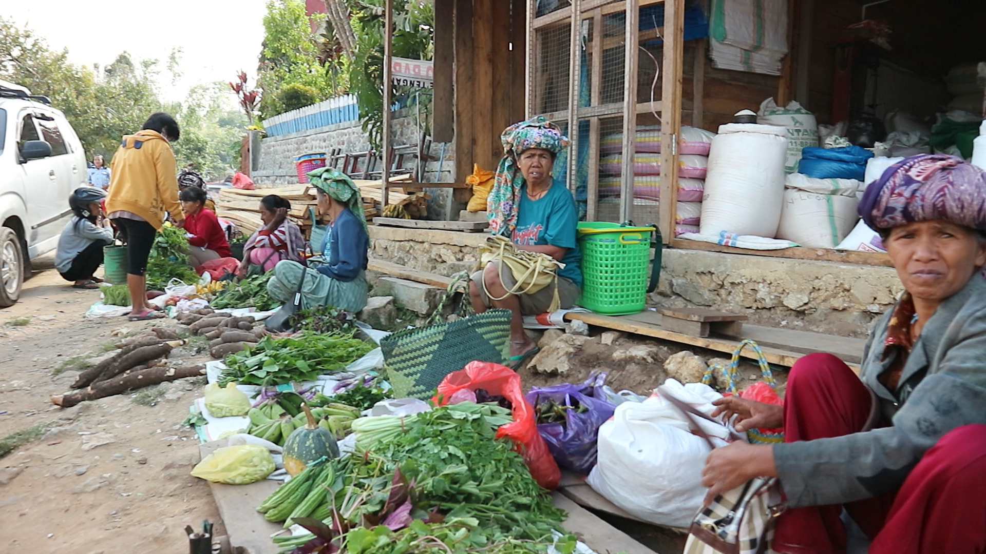 pasar tana toraja