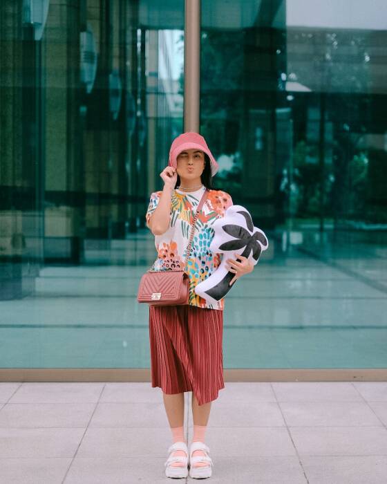 outfit simpel ala awkarin yang bisa jadi inspirasi