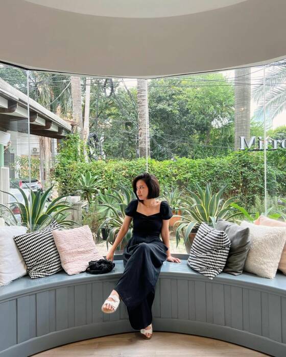 Potret terbaru Hanggini rambut pendek (Instagram/Hanggini)