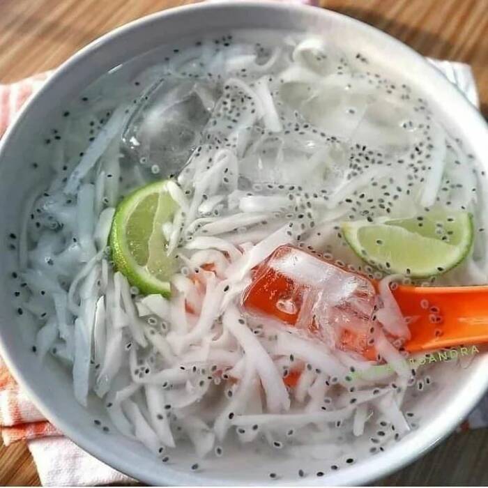 Es kelapa muda jeruk nipis sprite (Instagram/warung_resep)