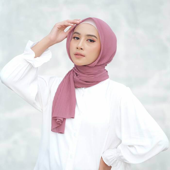 kerudung pashmina plisket