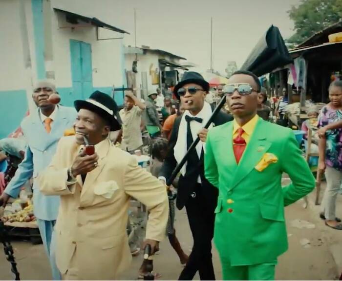 Gaya sapeurs, kelompok La Sape di Kongo. (Youtube).
