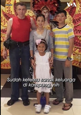 Maysaroh, wanita asal Indramayu yang tinggal di Odessa, Ukraina, bersama keluarganya. (VOA Indonesia)