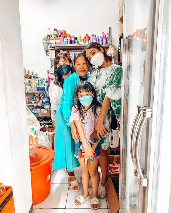 Potret Gisel saat mudik ke Cimahi (Instagram/gisel_la)