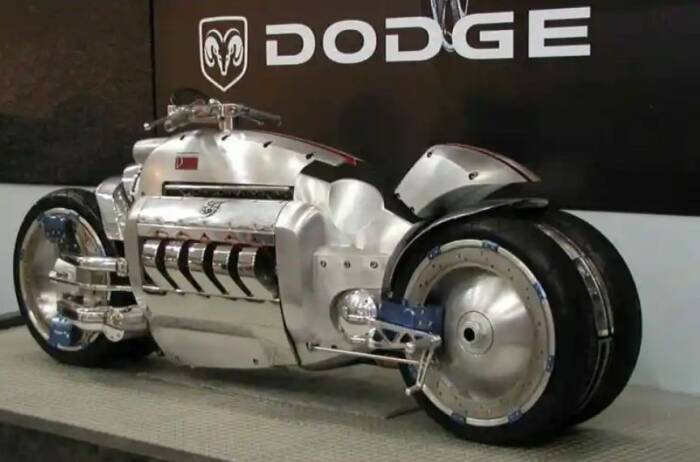 dodge tomahawk v10 superbike
