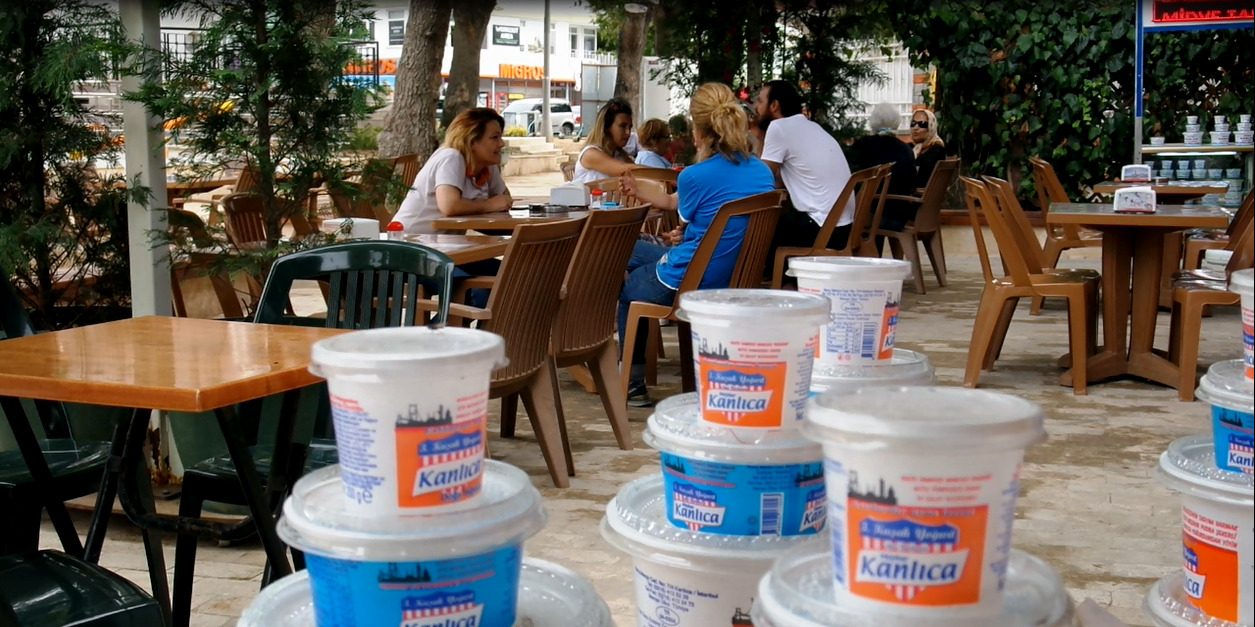Kedai yogurt langganan presiden dan perdana menteri (Elisa Oktaviana/IDZ Creators) yougrt turki
