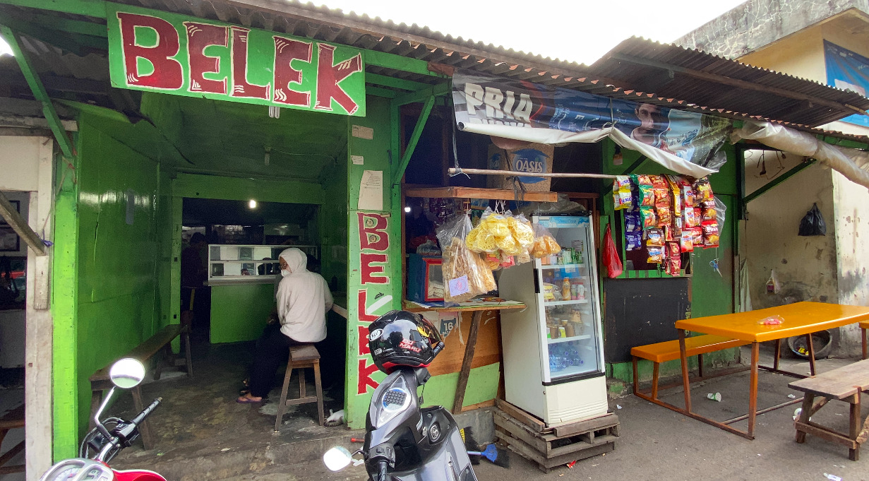 warung nasi belek
