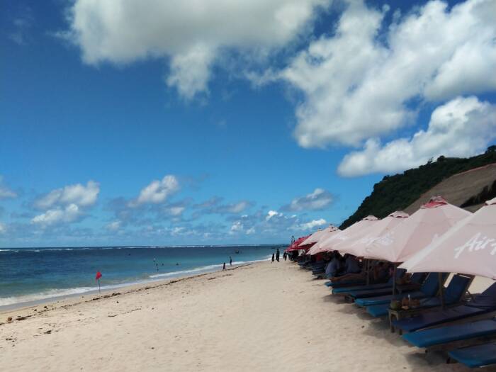 pantai pandawa bali