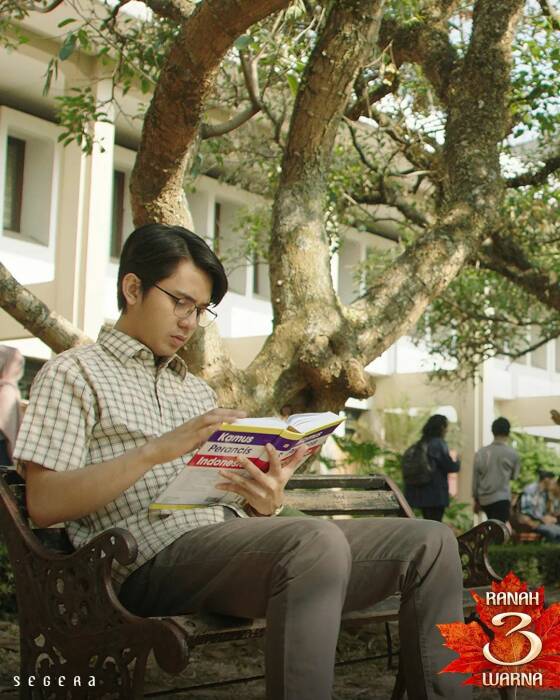 Alif dalam Ranah 3 Warna. (Instagram/ranah3warna.movie)