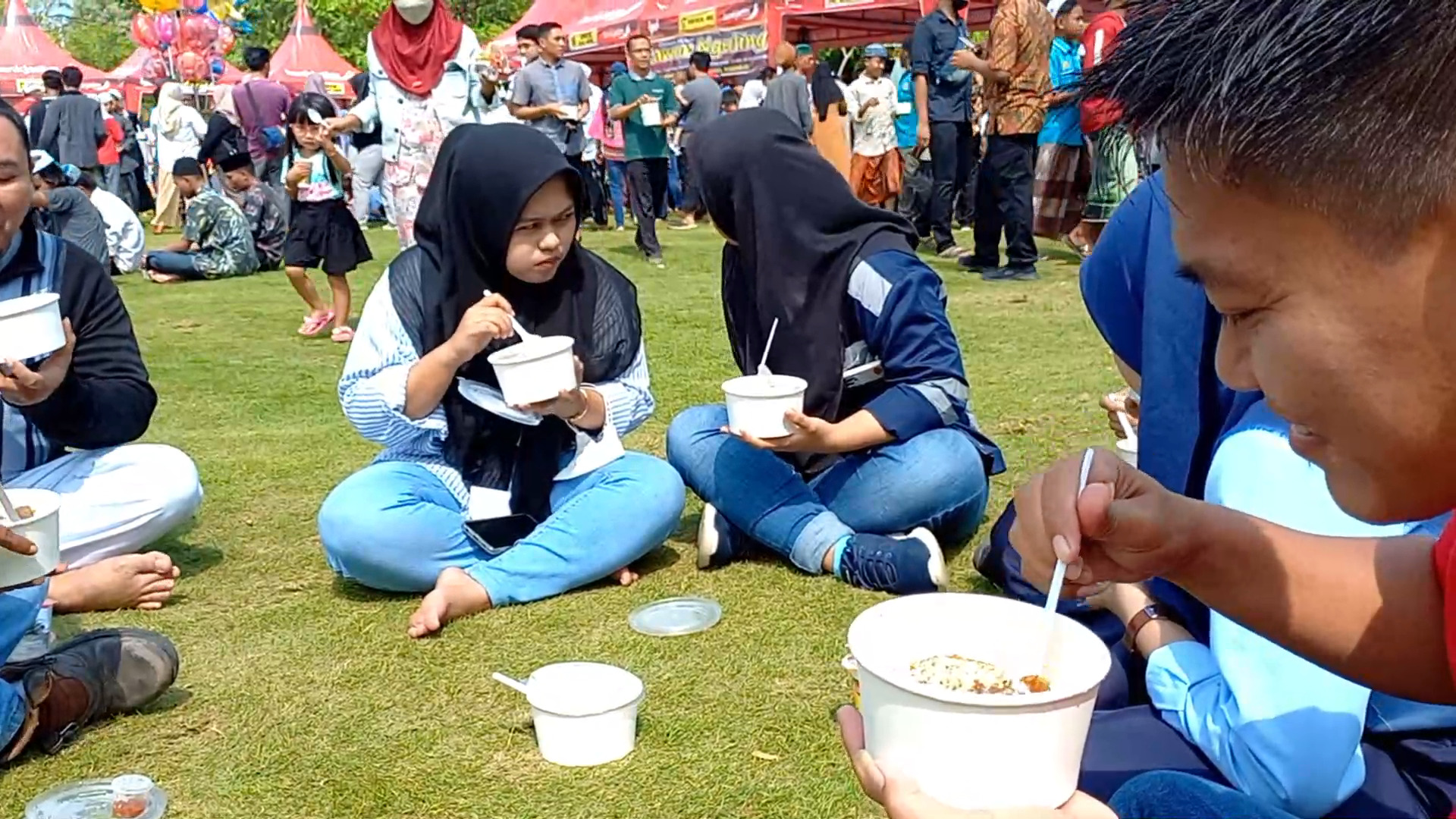 Festival 5.000 Rawon, Probolinggo. (Ahmad Sugeng Laksono/Z Creators) rawon