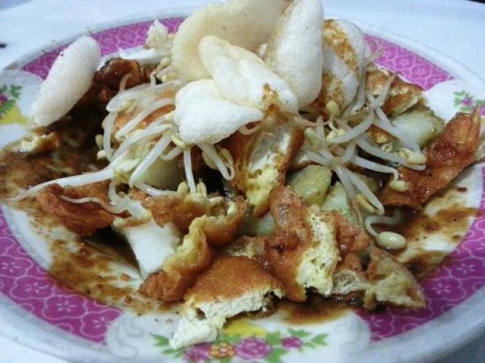 Tahu Lontong Lonceng