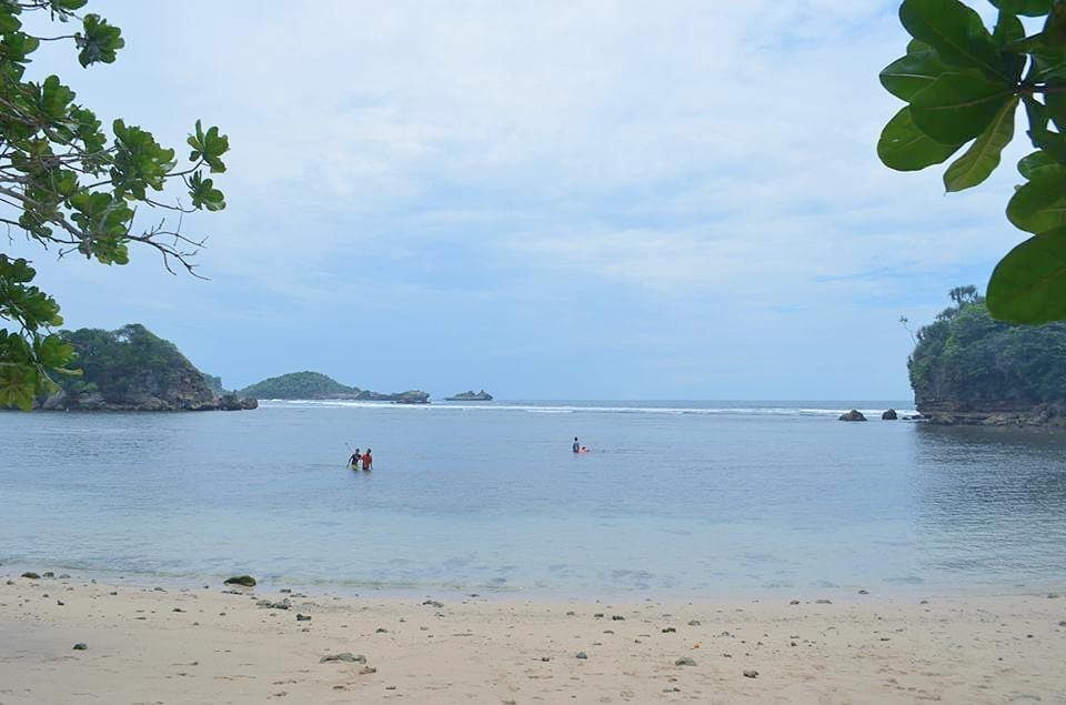 pantai di malang