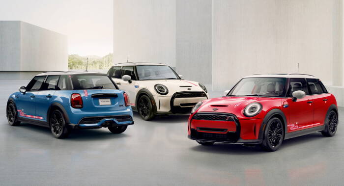Tiga Mini Cooper edisi khusus. (Mini) Mini 20 Years Edition