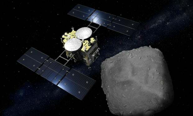 Debu dikumpulkan dari asteroid Ryugu oleh wahana Hayabusa-2 Jepang (Japan Aerospace Exploration Agent/Reuters)