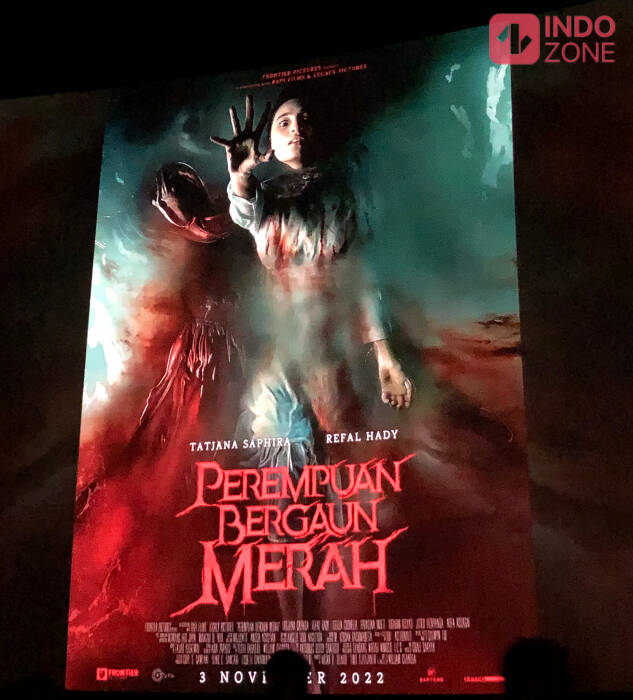 Foto Perempuan Bergaun Merah Siap Beri Pengalaman Horor Baru Di Bioskop Indonesia Indozoneid 