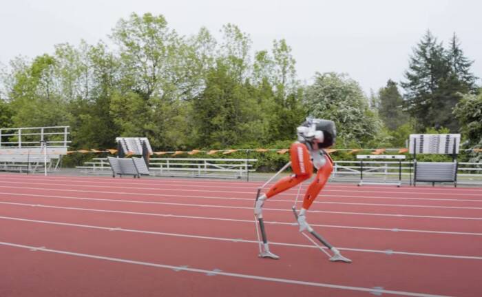 Robot Lari 100 Meter